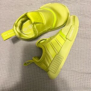 Toddlers adidas size 6